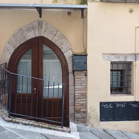 Loft Gioia Перуджа